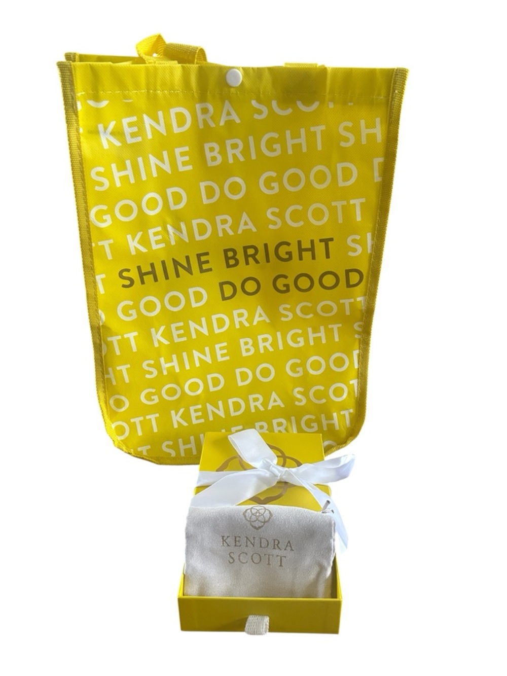 Kendra Scott Reusable Gift Bag and Box Set